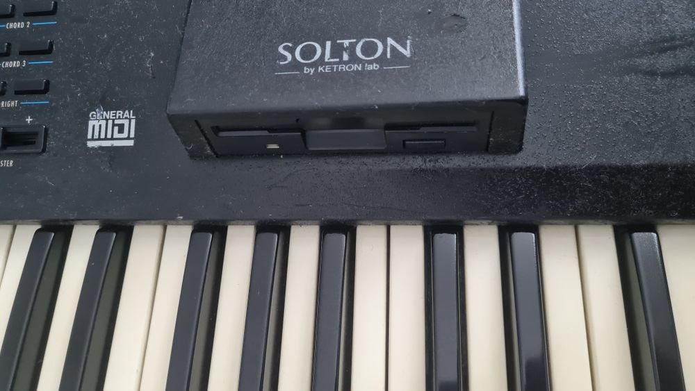 Orga pian Yamaha Roland Solton Gem