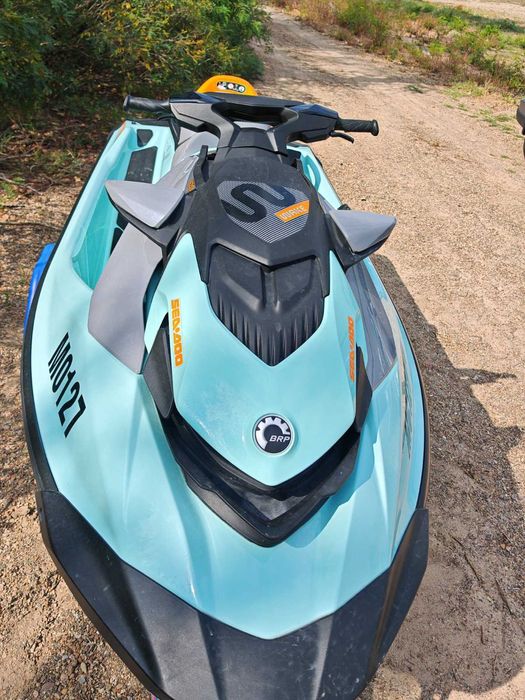 Джет Bombardier Sea Doo Wake 170