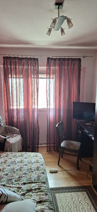 Apartament 3 camere, 74 mp