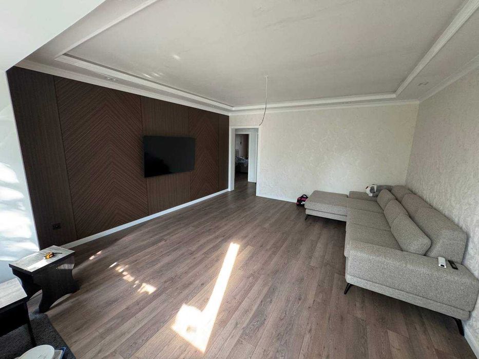 Малярно отделочные работы а также  гипсокартон, электрика, кафельные