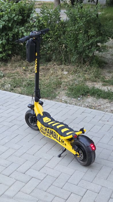 Trotineta Ducati Scrambler nouă