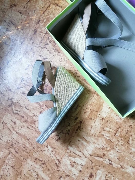 Сандали Graceland