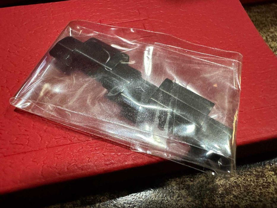 НОВ Часовник DIESEL Mega Chief DZ4309, Гаранция