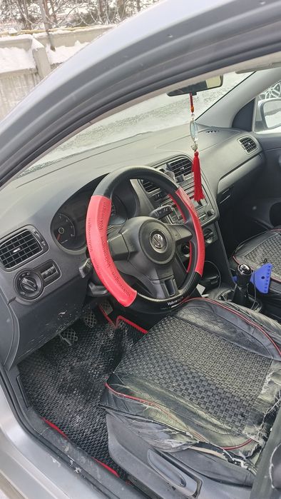 Фольксваген Поло