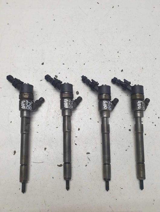 Injector Hyundai Santa Fe 2.0 diesel Cod injector 0445110258