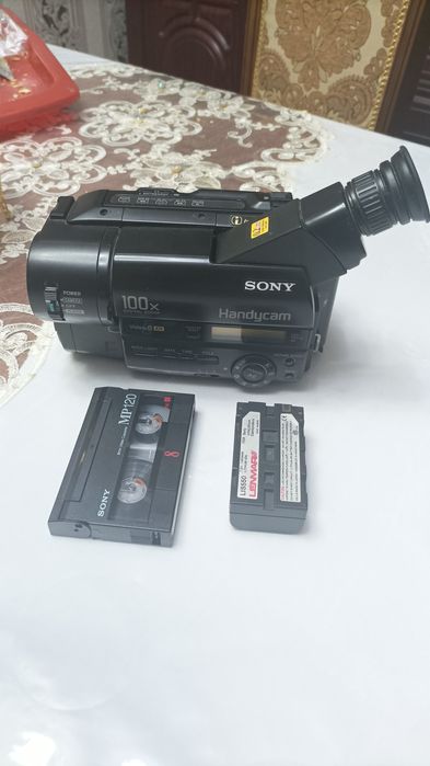 SONY Handycam камера