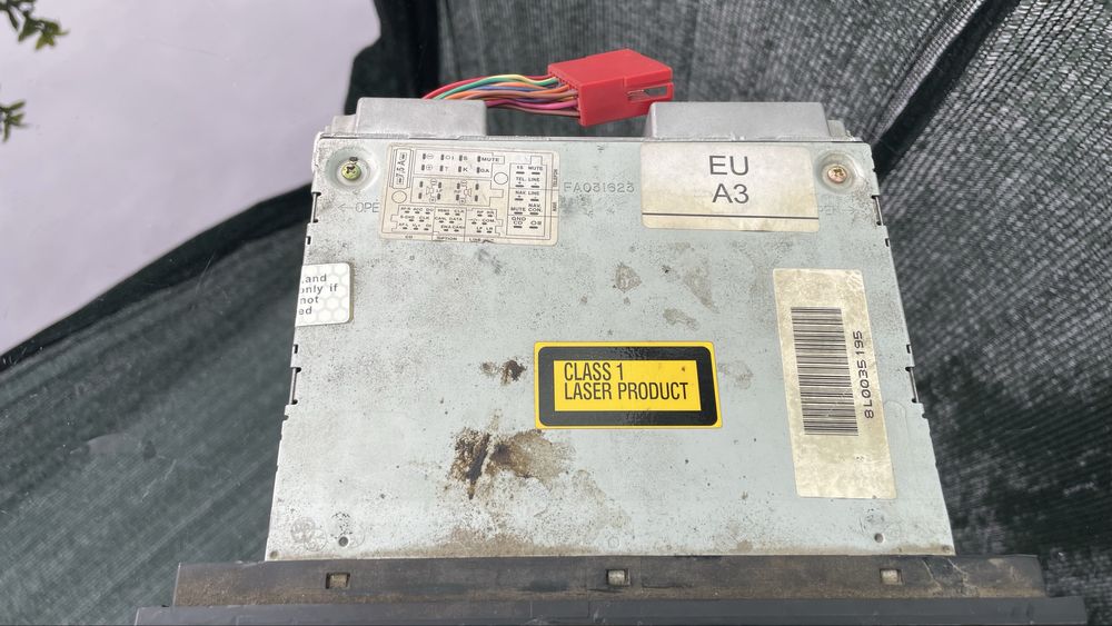 Оригинално радио от Audi a3 8l фейслифт