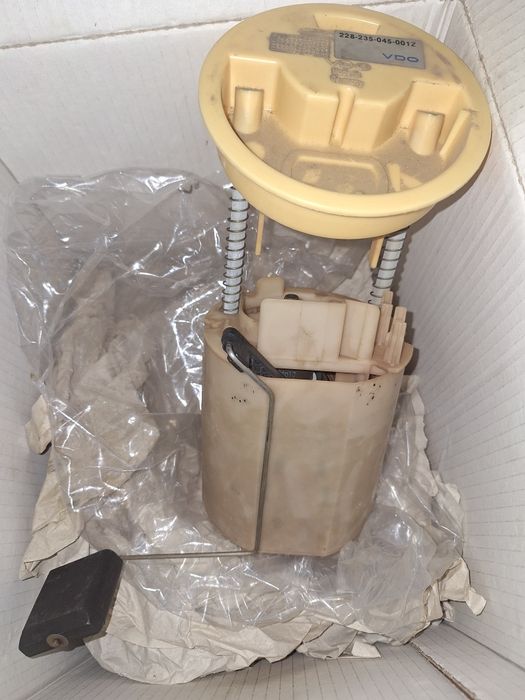 Запчасть на мерс211