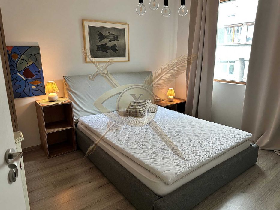 Двустаен апартамент в Център! 21932772
