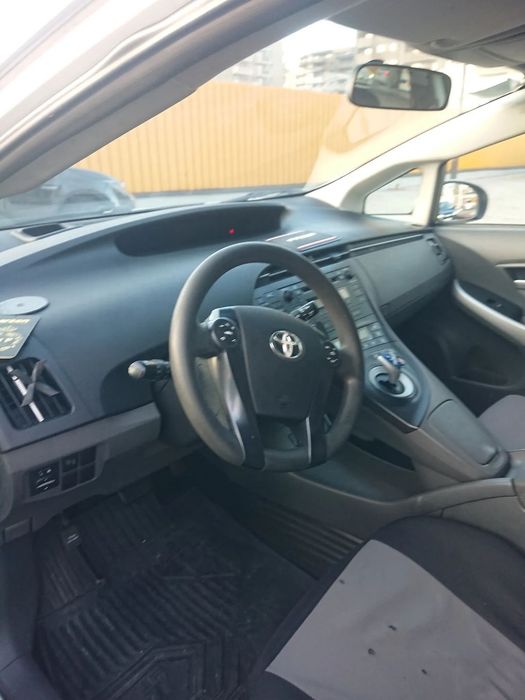 Toyota Prius motor refacut, 2012, stare buna, caseta directie schimbata