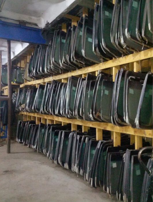 Установка автостекла