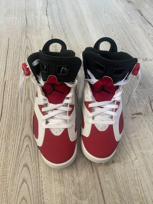 Jordan 6 Carmine