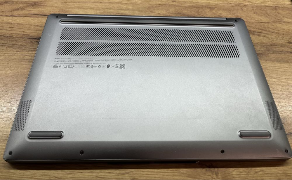 Laptop Lenovo IdeaPad Pro 5 14AHP9