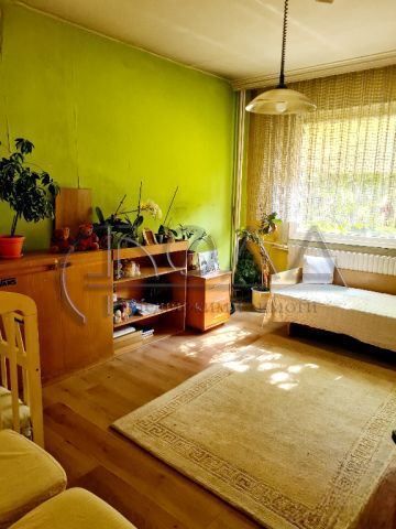 Продава се Тристаен апартамент в София, Хаджи Димитър - 85 кв.м за 1859 €/кв.м - Снимка #2
