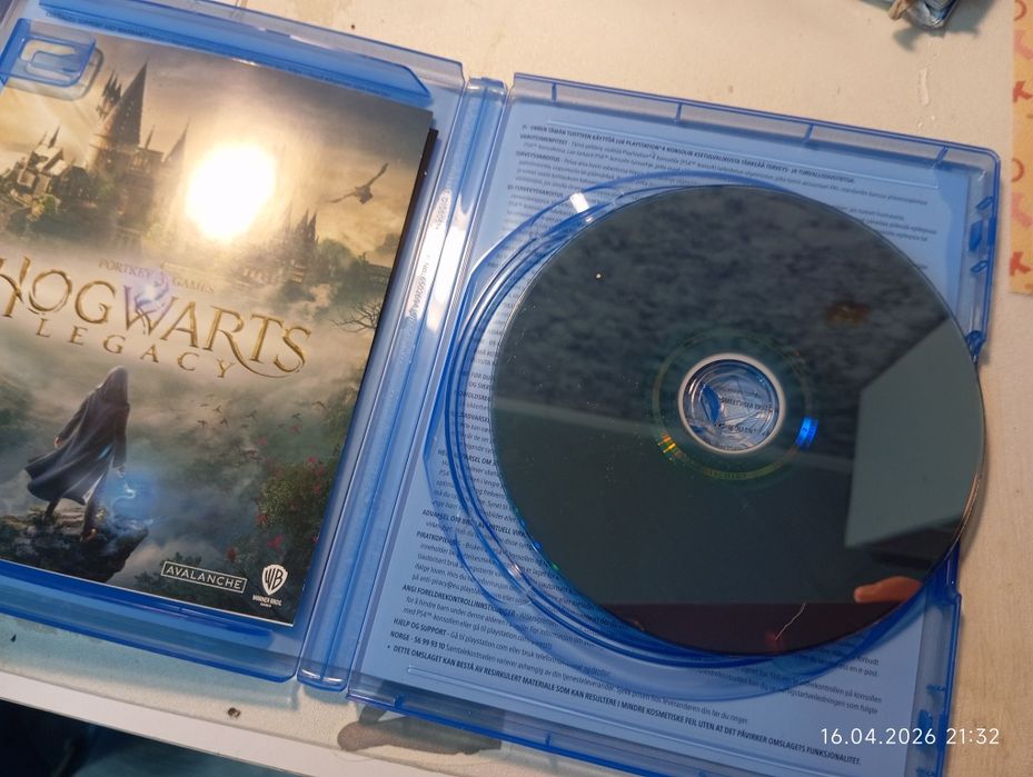 Продам игру на PS 4