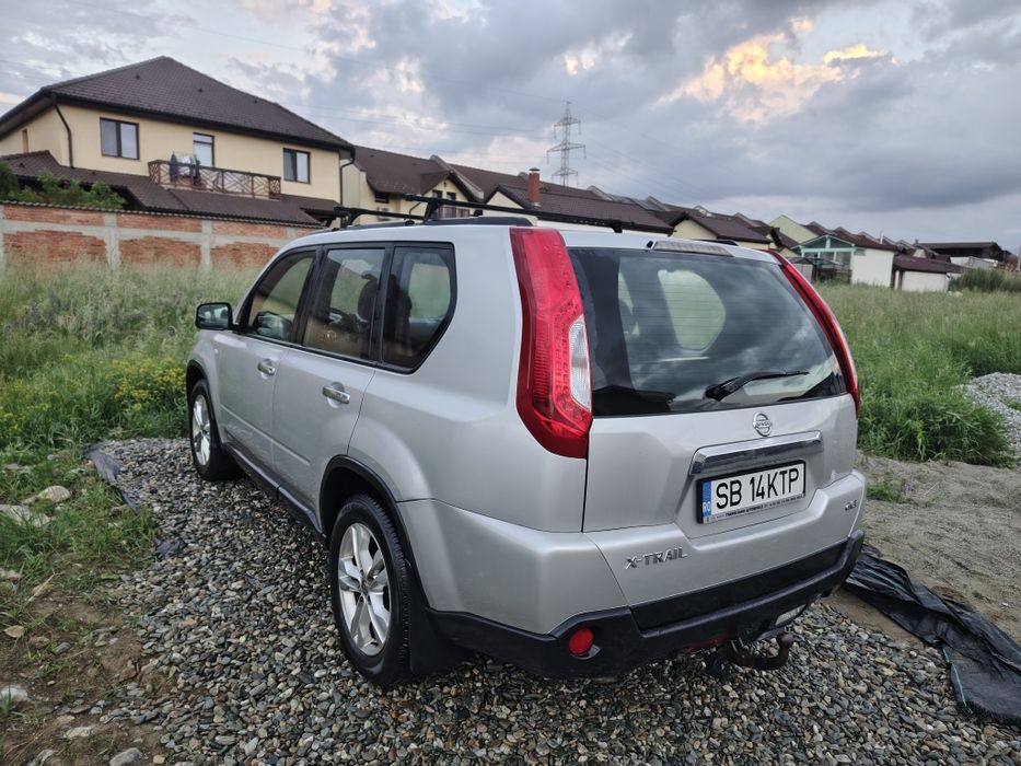 NISSAN X-Trail 2011 — imagine 2