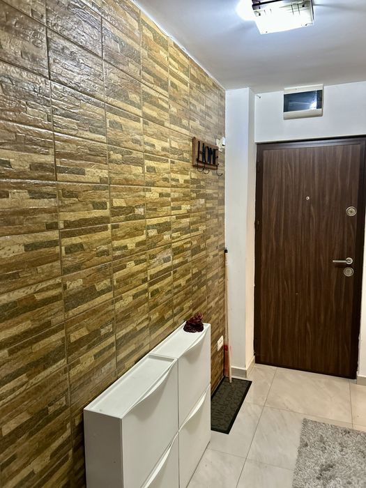 Vand Apartament 2 camere Moreni,Tineretului