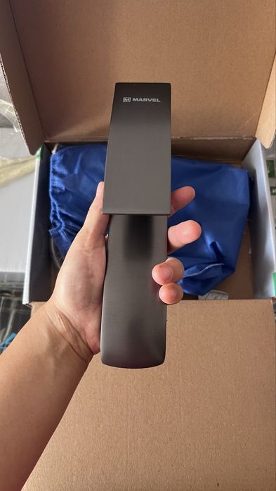 Продается Смеситель новый