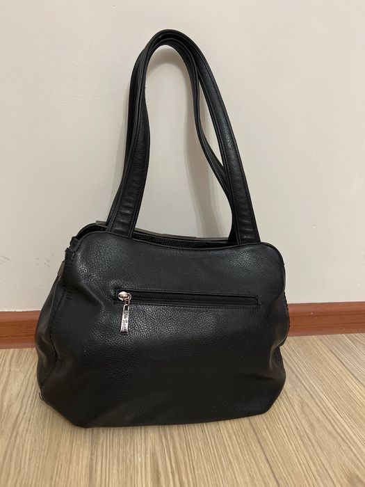 Женская черная сумка
