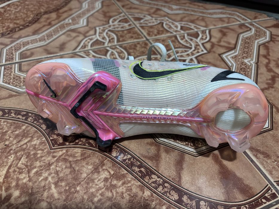 Nike Ghete de fotbal Mercurial Vapor 14 Elite FG