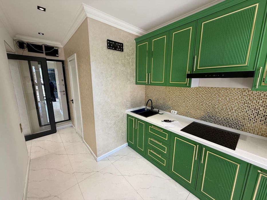 Чиланзар Ок-Тепа круг 66м² 1-линия вдоль дороги аренда