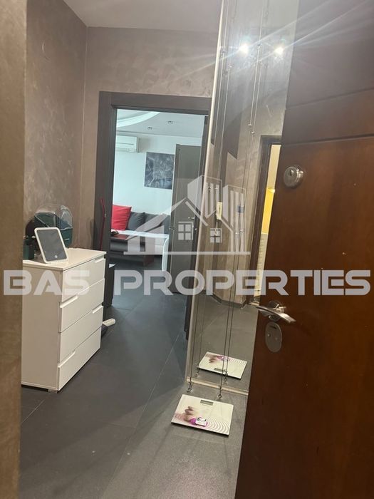 Продава се Тристаен апартамент в София, Манастирски ливади - 118 кв.м за 1275 €/кв.м - Снимка #10