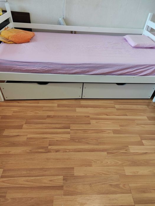 Двуетажно  легло