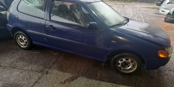 Galerie evacuare Volkswagen VW Polo a 3-a generatie 6N