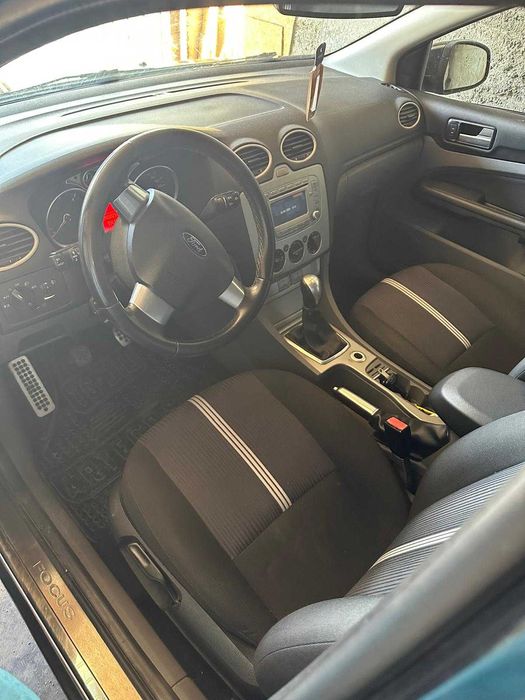 FORD Focus 2011 — imagine 2