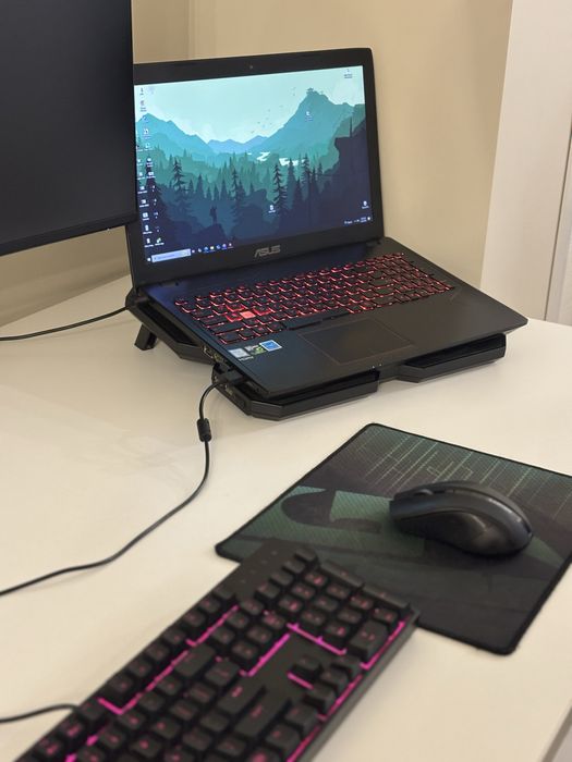 Лаптоп ASUS ROG Strix GL553VD – i7 / GTX 1050 / SSD + HDD / Геймърски