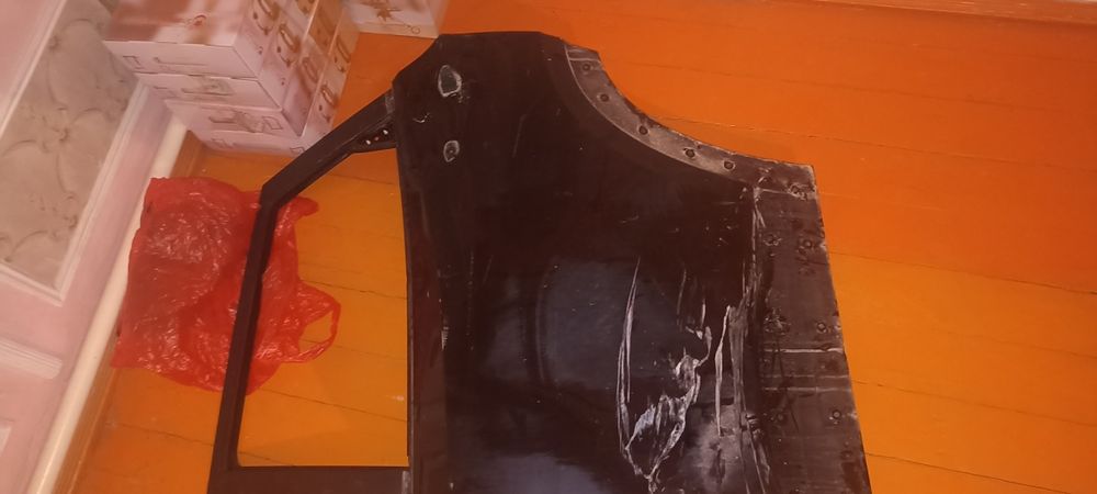 Двер shevrolet tracer