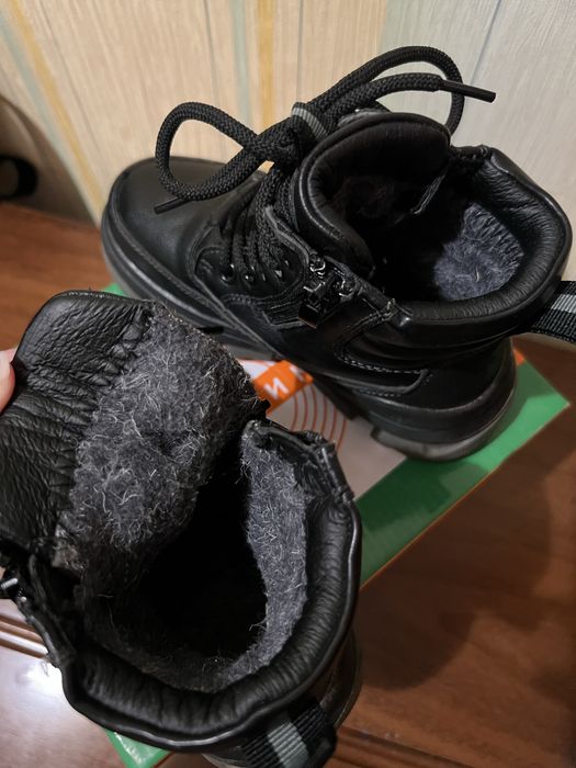 Продам обувь на мальчика