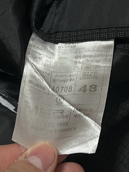 Костюм тройка за 9,000