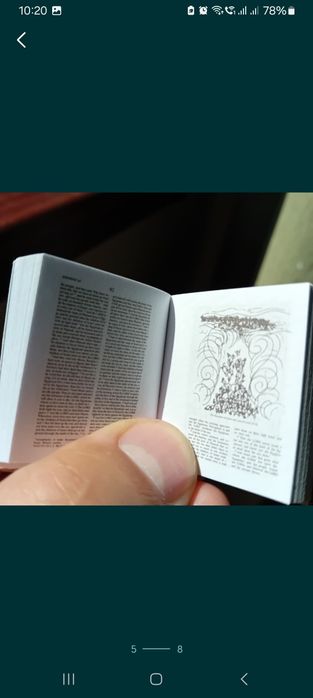 Biblie in miniatura breloc