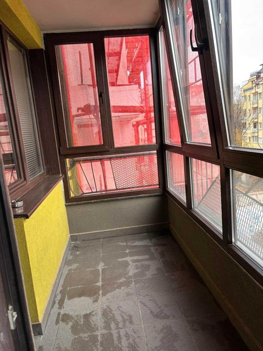 Дава се под наем Многостаен апартамент в София, Изток - 140 кв.м за 1000 € - Снимка #11