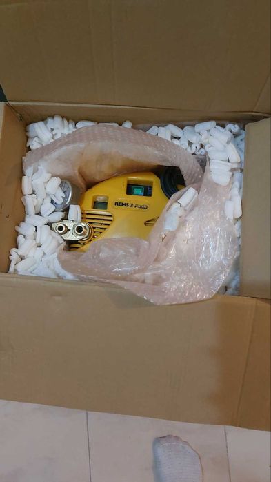 Помпа за изпитване на налягане REMS