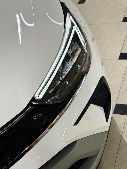 OPEL Crossland 2023 года