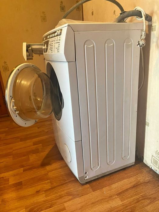 Стиральная машина автомат (БУ) продам