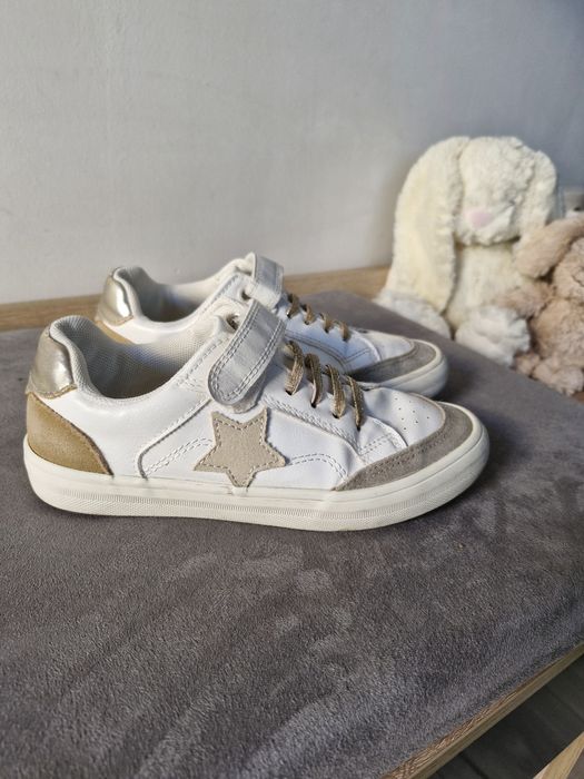 Кецове okaidi 33