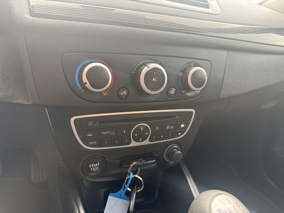 Renault Megane 1.6 16V 110CP/2012/NAVI/CLIMA/GARANTIE/RATE