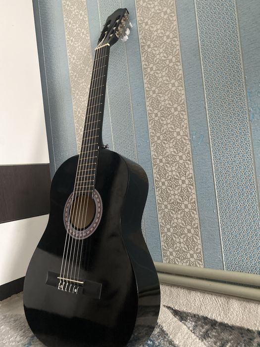 Гитара музикалный