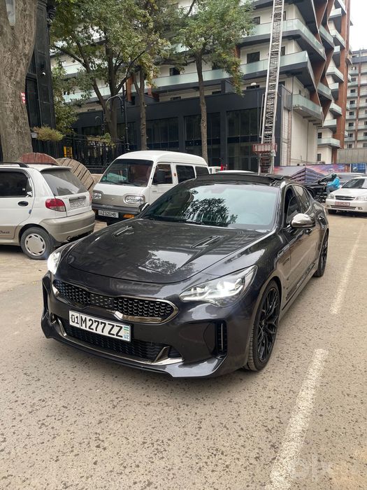 KIA stinger tvinturbo 3.3