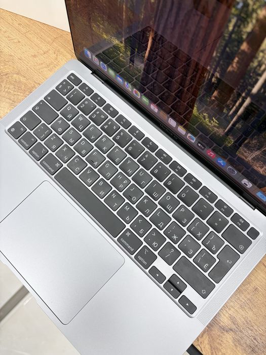 MacBook Air 13 M1 8/256 gb EAC | 98% | iStatus