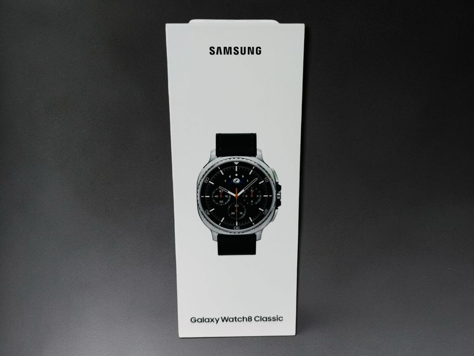 НОВ! Samsung Watch 8 Classic LTE 46mm Black / White 2г. Гаранция!