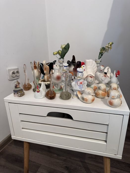 Bibelouri vintage colectie  120buc se poate vinde si separat