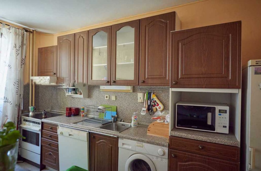 Дава се под наем Двустаен апартамент в София, Лозенец - 75 кв.м за 687.99 € - Снимка #2