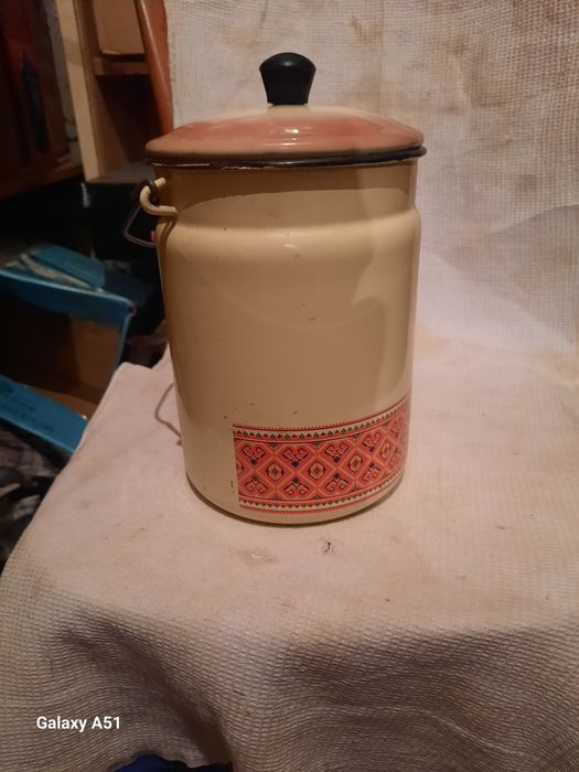 Тазы эмалированные