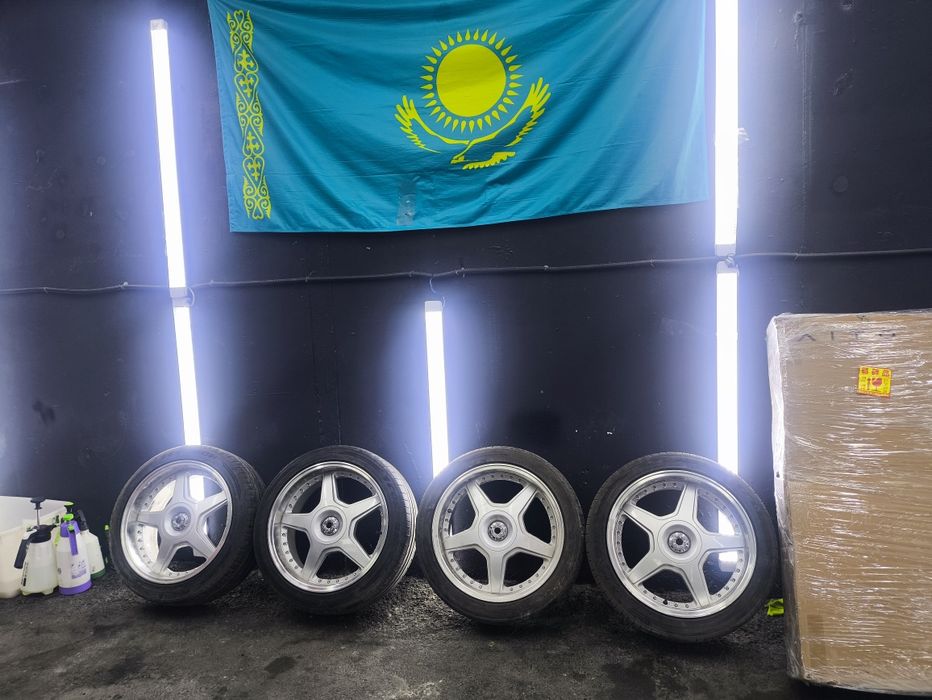 Продам диски R18