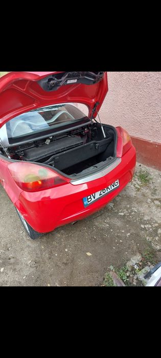 Bara Fata Opel Tigra Cabrio Decapotabila