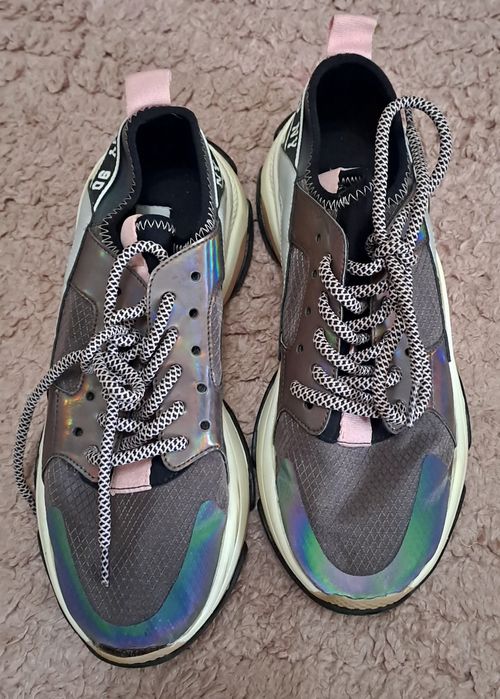 Дамски маратонки